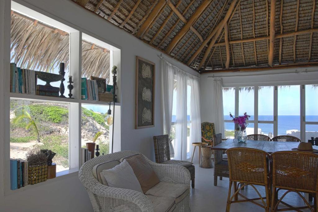 Mar-Me-Quer, Eco Beach Retreat Inhambane Esterno foto