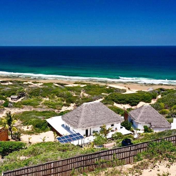 Mar-Me-Quer, Eco Beach Retreat Inhambane Esterno foto