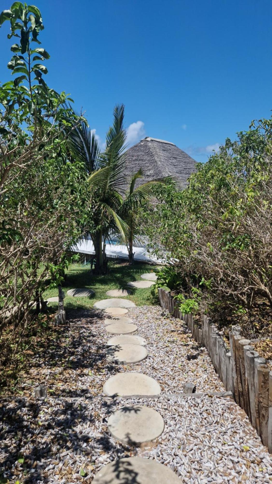 Mar-Me-Quer, Eco Beach Retreat Inhambane Esterno foto